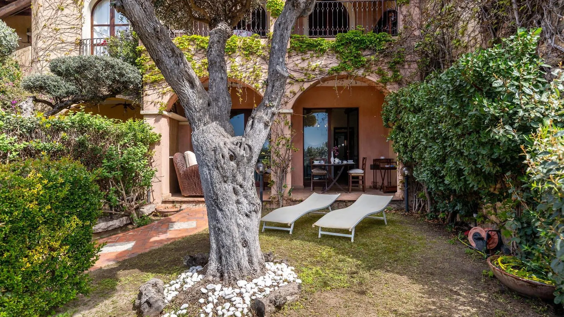 Nyaraló Rokkaria Holiday House Villasimius