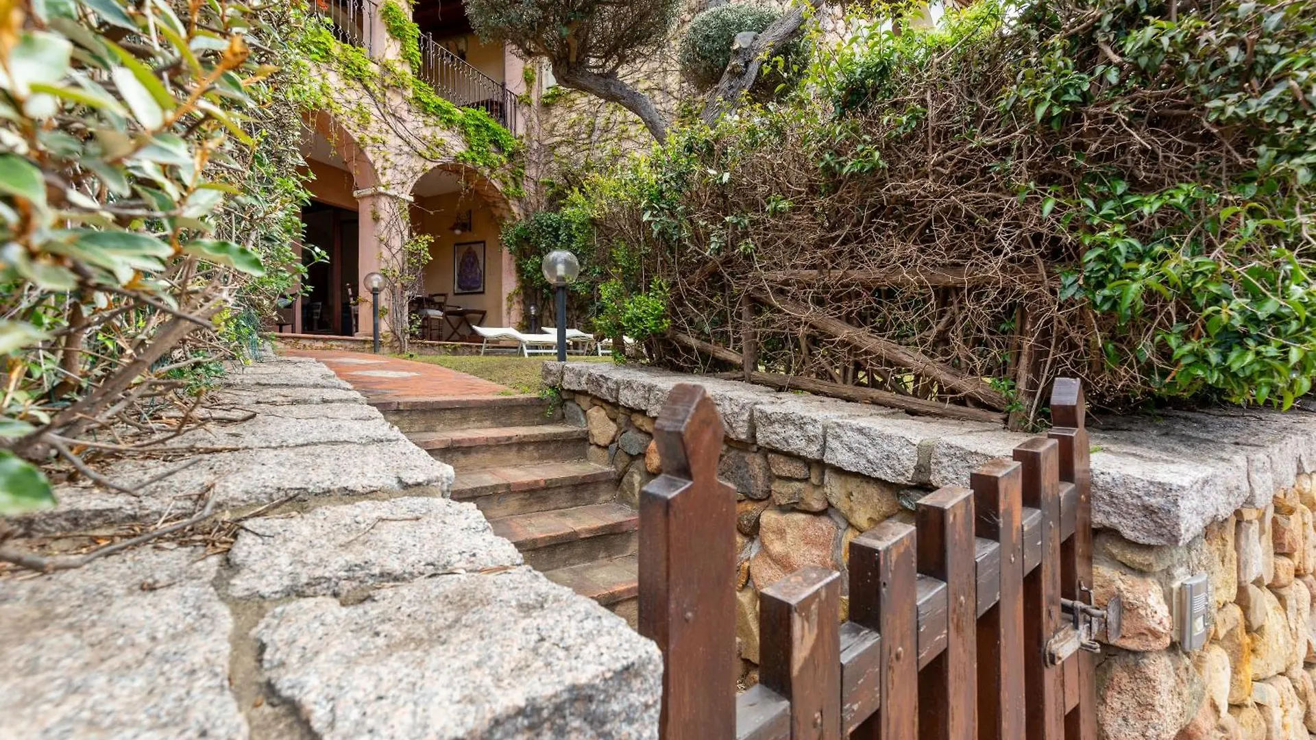 Rokkaria Holiday House Villasimius